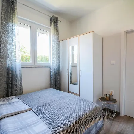 Apartment Piccolo For 2 Zadar Exterior foto
